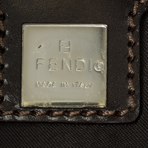 Fendi Baguette - Picture 10 of 10